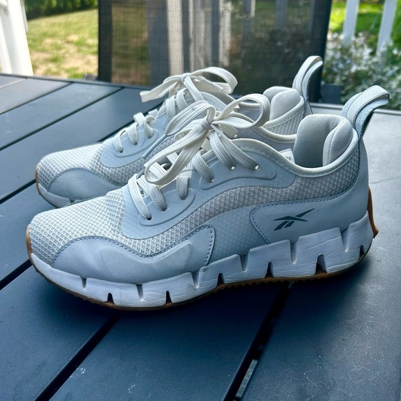 Reebok Zig Dynamica Sneakers - Picture 1 of 2